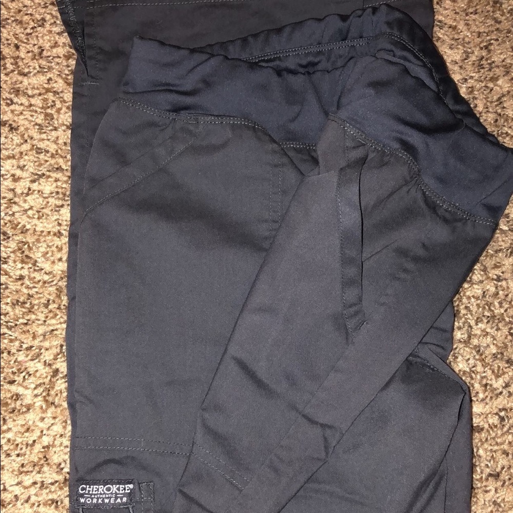 Scrub pant